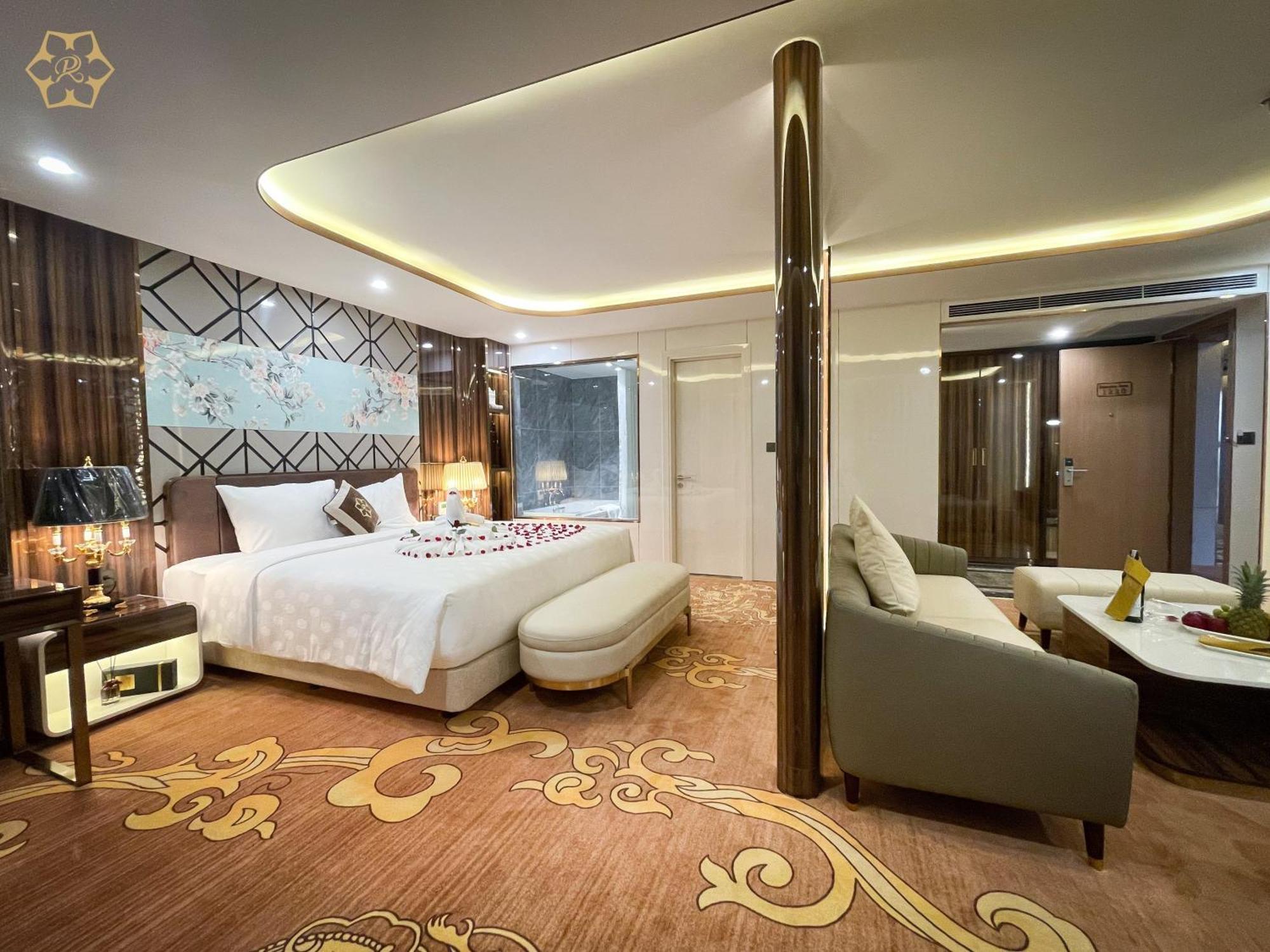 Cua Dong Luxury Hotel Vinh Exterior foto