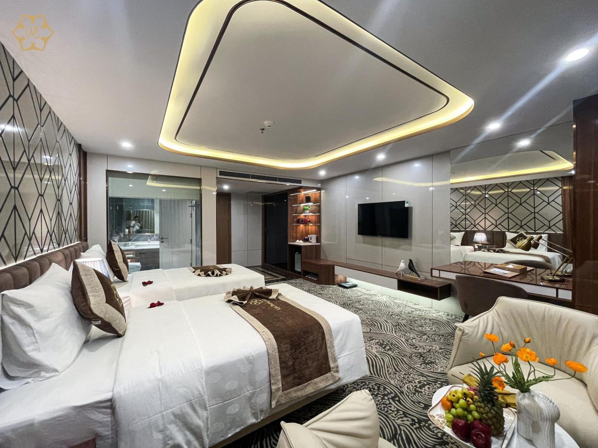 Cua Dong Luxury Hotel Vinh Exterior foto