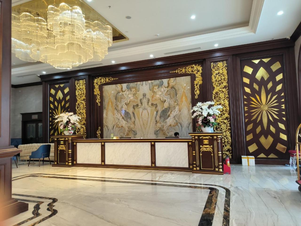 Cua Dong Luxury Hotel Vinh Exterior foto